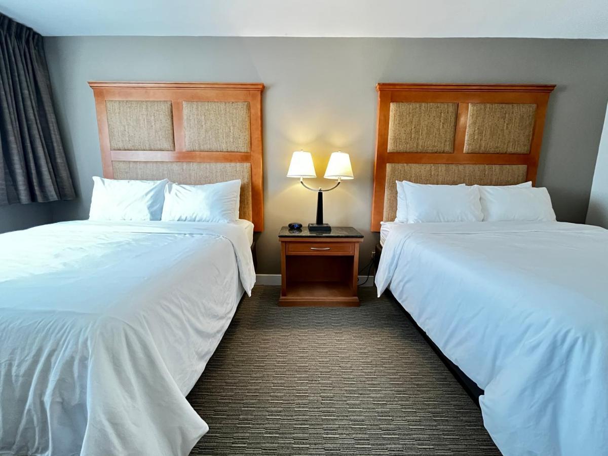 Anavada Inn & Suites - Принс-Джордж Экстерьер фото
